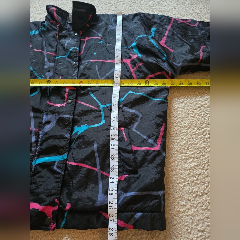 90s Windbreaker Jacket – Size 16 - black background with pink, blue and teal - Picture 6 of 8